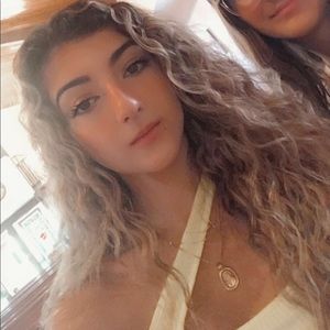 Meet your Posher, Chantal